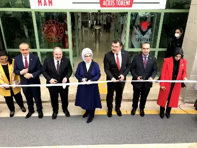 Emine Erdoğan'dan TÜBİTAK MAM Ziyareti