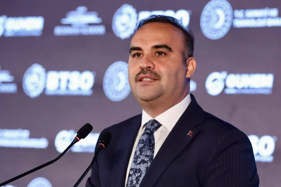 70'İ AŞKIN ASTRONOT BURSA'DA
