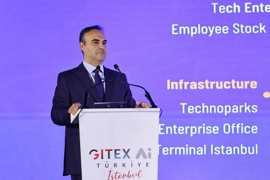BAKAN KACIR, GITEX AI’DA KONUŞTU - Gorsel 3