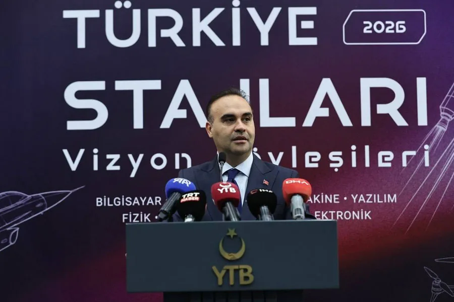 BAKAN KACIR, TÜRKİYE STAJLARI VİZYON SÖYLEŞİLERİ PROGRAMINA KATILDI - Gorsel 3