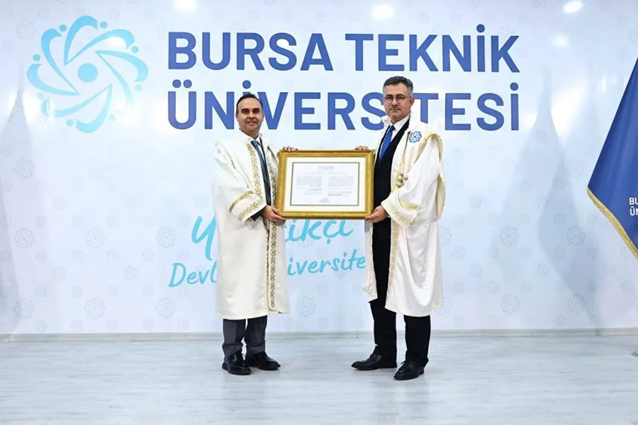 BAKAN KACIR’A FAHRİ DOKTORA - Gorsel 2